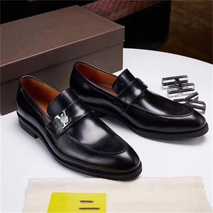 Taille 6 à 13 Classic Luxury Mens Wingtiptip Oxford Designer Dress Chaussures en cuir véritable articulations à main