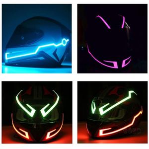 Casques de patins Une paire de casque de moto, lumière de conduite, bande EL clignotante, Kit Durable, barre de casque de bricolage, réflecteur de bande Led, Film de lumière froide 230922