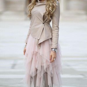 jupe TRENDY 2022 Milieu mi-moesf asymétriques voltiges jupes en tulle nouveau design jupe tutu adulte rose pour femmes coutume de taille élastique