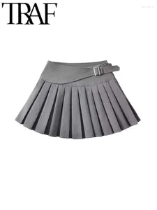 Jupes Fans élégant gris femmes Jupe plissée 2024 printemps ceinture asymétrique taille haute a-ligne femme Mini Y2K Jupe