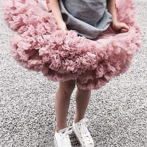 Jupes Lush Petit Bébé Filles Tutu Jupe pour Enfants Enfants Puffy Tulle Jupes pour Fille née Fête Princesse Fille Vêtements 115 Ans 230504