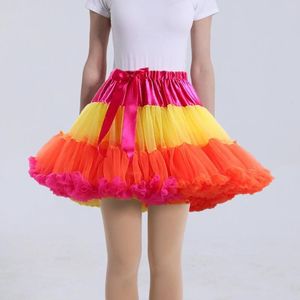 Faldas exuberante pequeña falda de tutú para las mujeres hinchadas tul niña fiesta princesa ropa adulto cosplay rendimiento faldas