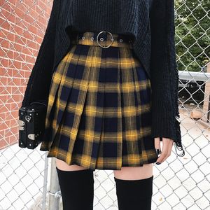 Jupes Paris Fille Printemps Été Harajuku Femmes Mode Jupes Mignon Jaune Noir Rouge Treillis Jupe Plissée Style Punk Taille Haute Femme 230328