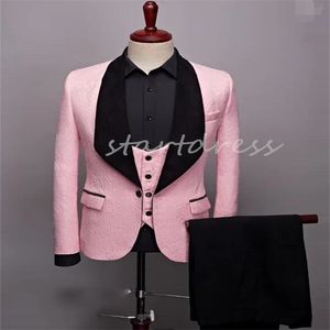 Slim Pink White Wedding Tuxedos Châle Revers 3 pièces Vesteuse en manteau noir Panais-partage sur mesure des combinaisons de bal masculines beaux