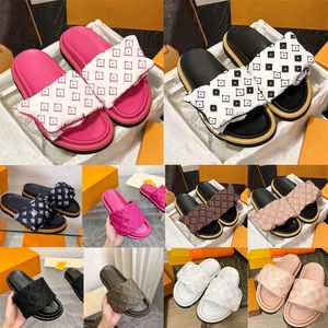 Zapatilla Diapositivas Sandalias Diseñador famoso Mujeres Piscina Almohada Tacones Tela de algodón Paja Zapatillas casuales para primavera y otoño Mulas planas y cómodas Zapato con correa delantera acolchada