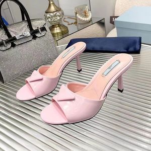 pantoufles designer mousse coureurs diapositives luxe femmes chaussures à talons en cuir véritable avec boîte