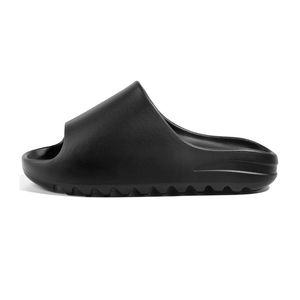 Zapatillas de verano zapatillas para casa hombres/mujeres sandalias de fondo suave interior Eva Cool Luxury Tlides Diseñador Light Beach Zapatos