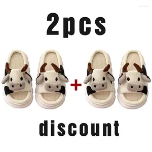 Zapatillas mayoristas 2pcs lino de vaca de leche cuatro estaciones mujeres lindas zapatos transpirables hombres chanclas caseras adultos toboganes