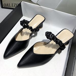 Zapatillas Mujer Moda Diseñador al por mayor 2021 Zapatos altos altos Bombas de verano Sandalias suaves Lady Femmo Zapatos