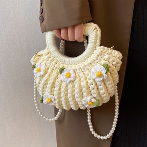 Bolsos pequeños de ganchillo de hilo de algodón, bolsos de diseñador tejidos a mano a la moda de verano para mujer, bolso de concha de playa con flores abullonadas para mujer