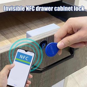 Serrure intelligente électronique Mobile NFC, porte à Induction, carte IC, tiroir Invisible, câblage d'armoire gratuit