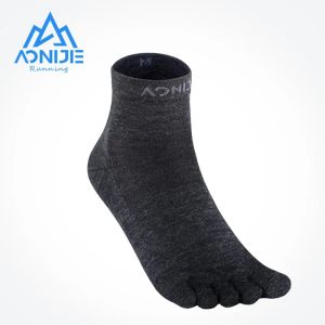 Chaussettes Aonijie Merino Wool Sports Toe Toe Socks Femme Men Men de laine Five Finger Rocks Quarter Toe Toe For Trail Run Marathon E4823