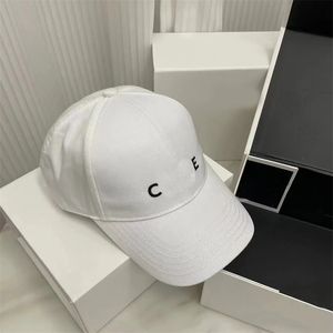 Capilla de béisbol de color sólido Diseñador de sombrero de lujo Casquette Casquette Luxe Fashion Hardtop Sport Cappello Cappello Border Letter Ladies Hebilla ajustable Hath Hat HG151