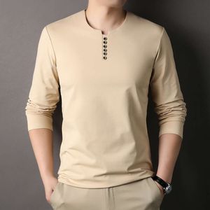 T-Shirt à manches longues pour hommes, couleur unie, tendance, printemps, nouvelle mode coréenne, loisirs, haut pour jeunes hommes, vente en gros, 2024