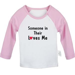 Quelqu'un dans leur amour moi bébé t-shirts mignons garçons filles tops