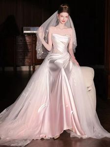 Robes de mariée de sirène satinée scintillantes avec train détachable hors de l'épaule Vestido de Novia 2024 Lace Crystal Jupe à plusieurs niveaux