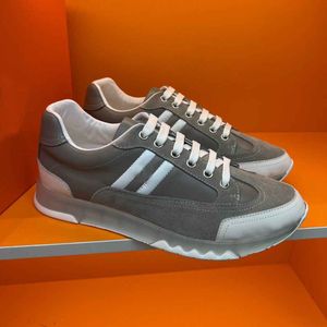 Ropa deportiva Estética Zapatillas Zapatos Hombres Malla técnica Chunky Hombres Suela de goma Telas Tejidos combinados para hombres Descuento para caminar informal Comodidad Entrenador al aire libre