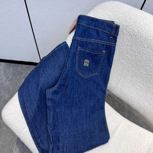 Printemps et été dames lâches jeans décontractés à jambe droite imprimé lettre, denim légèrement délavé rétro décontracté, lâche jambe droite mode décontractée tous les jours tout.