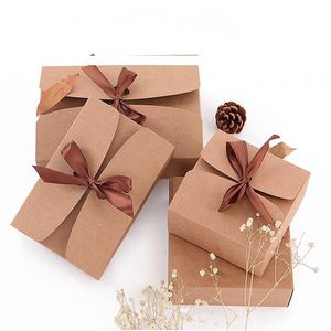 Boîte de papier Kraft carrée emballage en carton cadeau saint valentin boîtes de rangement de bonbons boîte d'emballage cadeau avec rubans