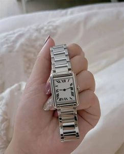 Reloj de tanque cuadrado chapado en plata relojes de oro de alta calidad famoso formal orologio di lusso pequeña aguja azul femenina elegante reloj de pulsera clásico simple xb09 Q2