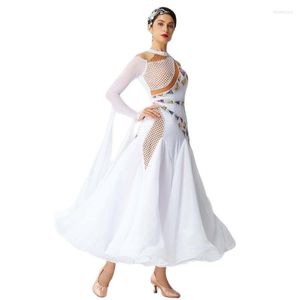 Etapa desgaste B-2083 Vestido de baile de salón estándar internacional Competencia de alta calidad Vestidos lisos para la venta