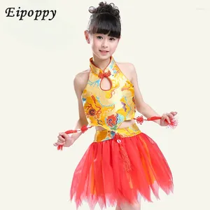 Portez des costumes pour enfants pour filles robe de tablier voile folk folk dansant garçons chinois arts martiaux vêtements