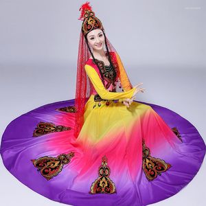 Escenario desgaste trajes de baile folclórico chino carnaval vestido colorido Xinjiang Uygur ropa estilo nacional festival rendimiento
