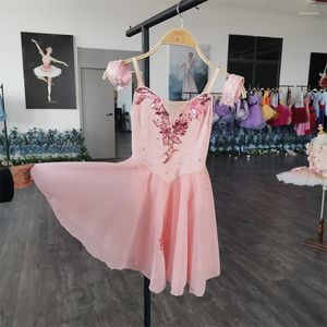 Desgaste de la etapa Niños Niñas Tamaño personalizado Color Rendimiento Melocotón Vestido de baile lírico Trajes de ballet