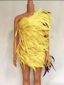 Vêtements de scène femmes sans manches Concert tenues Showgirl Samba carnaval Costume fée robes jaune plume Mini robe extensible