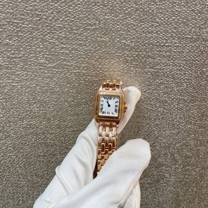 Acier inoxydable montre homme carré femme montre designer quartz mécanique automatique classique orologi bracelet plaqué argent vintage montres de luxe homme mûr SB002 C23