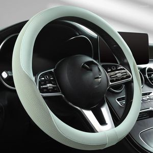 Cubiertas del volante Cubierta de moda Ajuste universal 38 cm Productos automotrices Accesorios antideslizantes para automóviles Interior