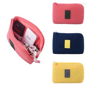 Sacs de rangement sacs insert des accessoires de voyage portables Chargeur de casque de câble de données portable