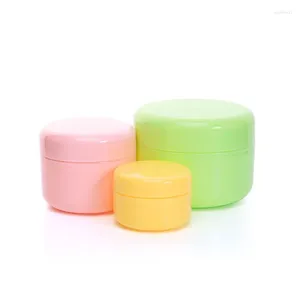 Bouteilles de stockage 30 pcs soins de la peau en plastique crème pot PP bouteille rechargeable 50g 100g rond blanc rose vert jaune vide maquillage conteneur cosmétique