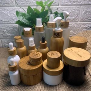 Botellas de almacenamiento 70 unids/lote 150 ml botella de vidrio esmerilado transparente con tapa de bambú embalaje cosmético ecológico