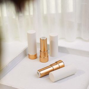 Botellas de almacenamiento, rellenos de lápiz labial blanco esmerilado, contenedor de cosméticos, venta al por mayor, herramientas de lápiz labial dorado, paquete de brillo de plástico DIY