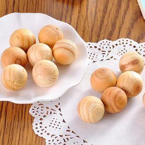 Boîtes de rangement 20pcs / pack Boules en bois de cèdre naturel pour tiroirs à tiroirs