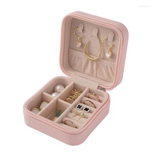 Cajas de almacenamiento rosa pequeño joyero exquisito anillo de viaje portátil extremadamente simple pendiente collar estuche de maquillaje