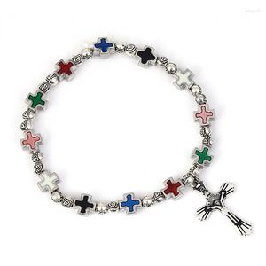 Bijoux de brin 2023 TRENDE Jésus Cross Charm Bracelet Catholic Gifts Vintage Perles Bracelets à la main en gros en alliage de zinc