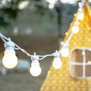 Cuerdas Luces de hadas Jardín Bombilla Cadena Al aire libre Dormitorio impermeable Navidad LED Globo Patio Suministros de boda para decoración DIY