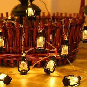 Cuerdas Vintage Led String Lamp Retro Kerosene Garland Light Ramadan Festival Lantern Dormitorio Café Decoración para el hogar Batería / USBLED StringsLED