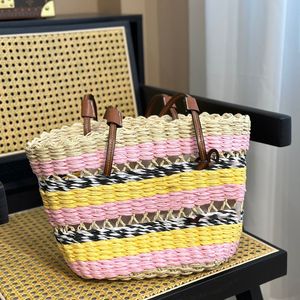 Stripe Straw Bag Stripe Women Beach Bag Basket Shop Sacs fourre-tout Femme Sacs à main à bandoulière Lady Totes Designer Luxury Holiday Beachs Purse Weave Pendentif Grande capacité