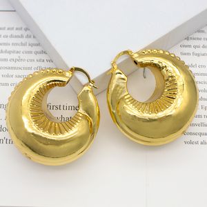 Stud grandes boucles d'oreilles femmes boucles d'oreilles Dubai bijoux dorés africains géométrique grand rond Clip boucles d'oreilles fête mariage 230724