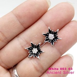 Pendientes de tuerca Edelweiss bávaro, pendientes de flores, bisutería para mujer, colores tradicionales, pendiente alemán para mujeres y niñas