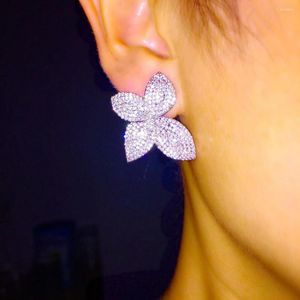 Pendientes Brincos Zirconia accesorios para las orejas diseño único geométrico Rosa flor en forma de Cz pavé ajuste pendiente elegante para mujer