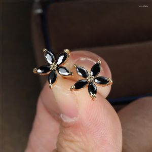 Pendientes de tuerca con estrella bonita, flor de piedra negra para mujer, joyería de boda, pendiente de pentagrama de Color dorado Vintage/negro/oro rosa/plata