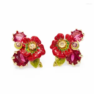 Pendientes de tuerca esmaltados, flores rojas esmaltadas, joyería de hojas verdes, aguja de plata con calibre Extra moderno, accesorios para colgar en la oreja