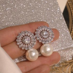 Boucles d'oreilles étalon mode romantique élégante imitation perle délicate boucle d'oreille féminine pour cadeau de fête bijoux de mariée indienne