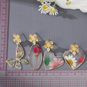 Boucles D'Oreilles Clous Bord Doré Clous D'Oreilles Fleur Séchée Femme Résine Avec