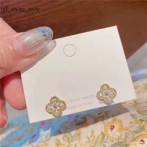 Boucles d'oreilles de luxe Designer Boucle d'oreille Trèfle Perle Nacre Plaqué Or 18 Carats Agate Boucle D'oreille Fête des Mères Cadeau De Mariage Bijoux Saint Valentin Cadeau Dépenser 8409