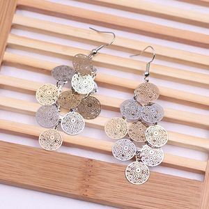 Pendientes de tachuelas Nine Piece Round Flower Exquisito Hollow Out Filigree For Women Fashion